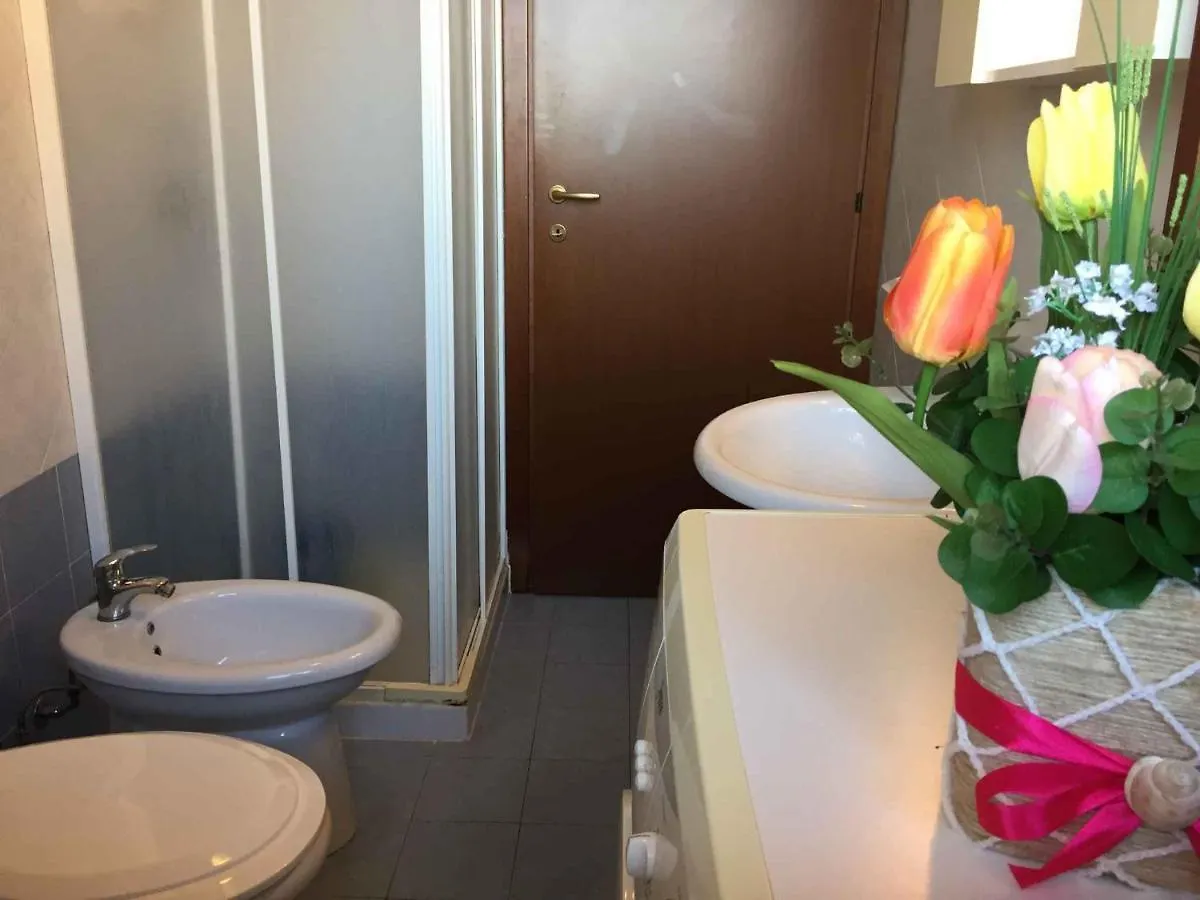 Apartment In Rosolina Mare 27385